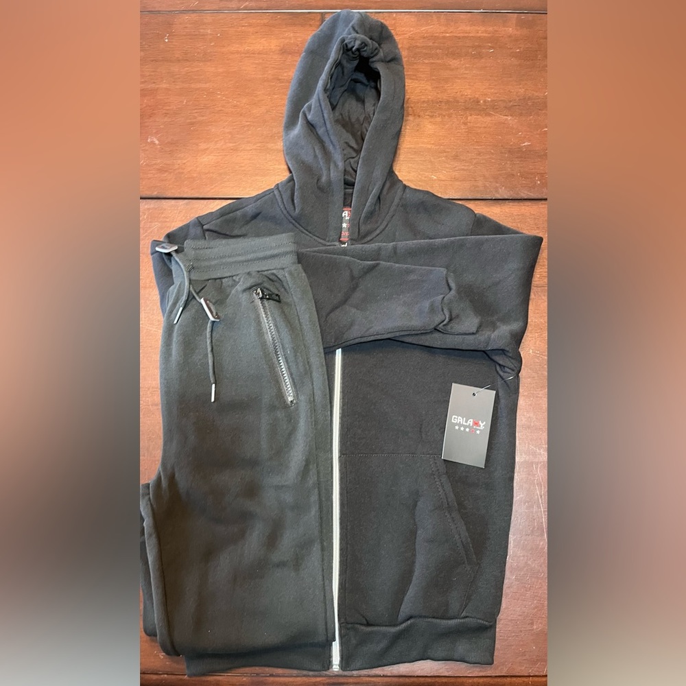 Black kids medium size M 10/12 made by Galaxy.